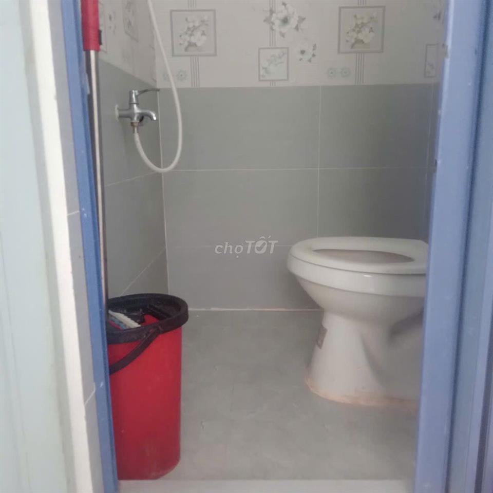 Phòng trọ lầu 2 giá mềm Quận 3
