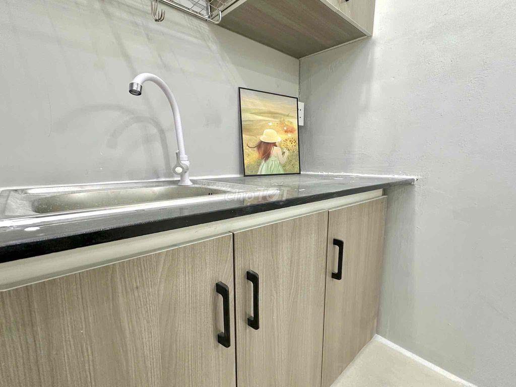 trọ rộng rãi có máy lạnh cửa sổ