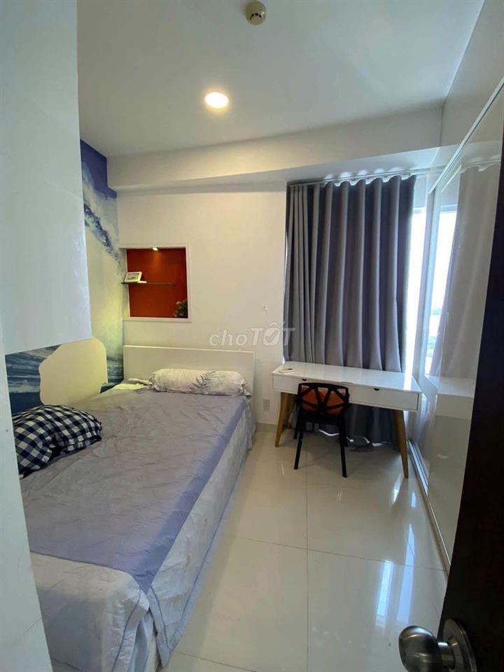 Republic Plaza-Cộng Hòa, 2PN, 2WC, đầy đủ nội thất giá thuê 15 tr/th