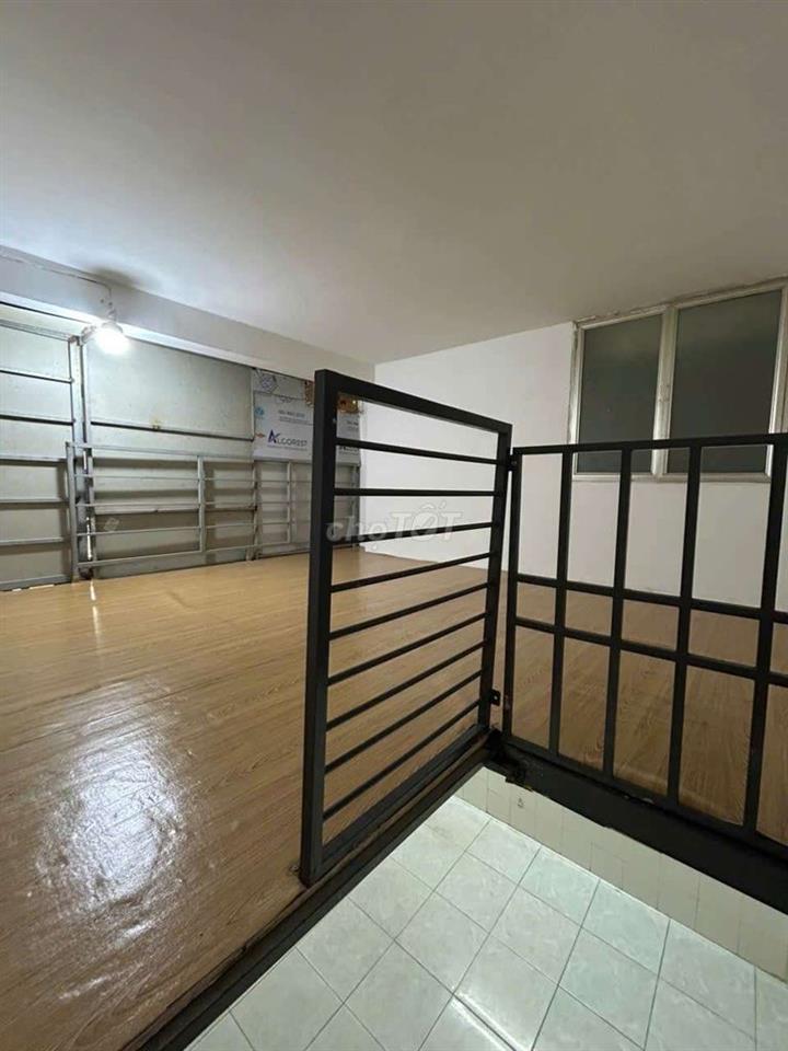 Nhà cho thuê mặt tiền Tân Bình