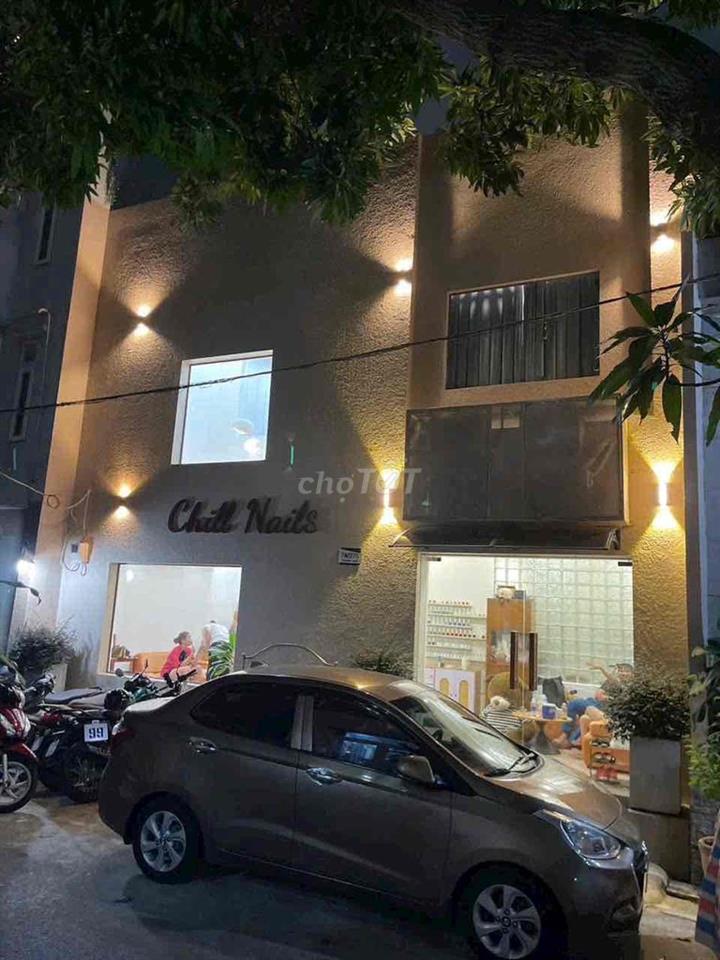 nhà mới đẹp hẻm xe hơi sát Phạm Văn đồng ngộp 1,7tỷ