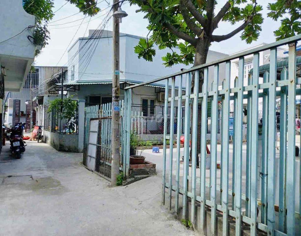 Nhà bán Hiệp Bình Phước