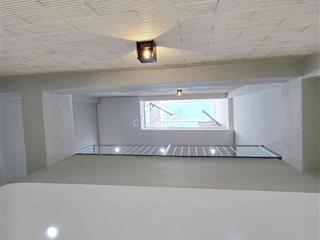 Bán nhà mới đẹp hẻm thông, rộng, ở kết hợp kinh doanh