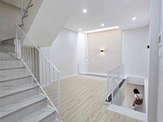 Cho thuê nhà mới đẹp hẻm 496 Lã Xuân Oai, có thể ở hoặc kinh doanh