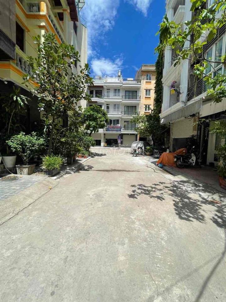 Bán Nhà Phố Thái Hà, Đống Đa. Dt: 40m x 6 tầng, thang máy. Giá 15.6tỷ