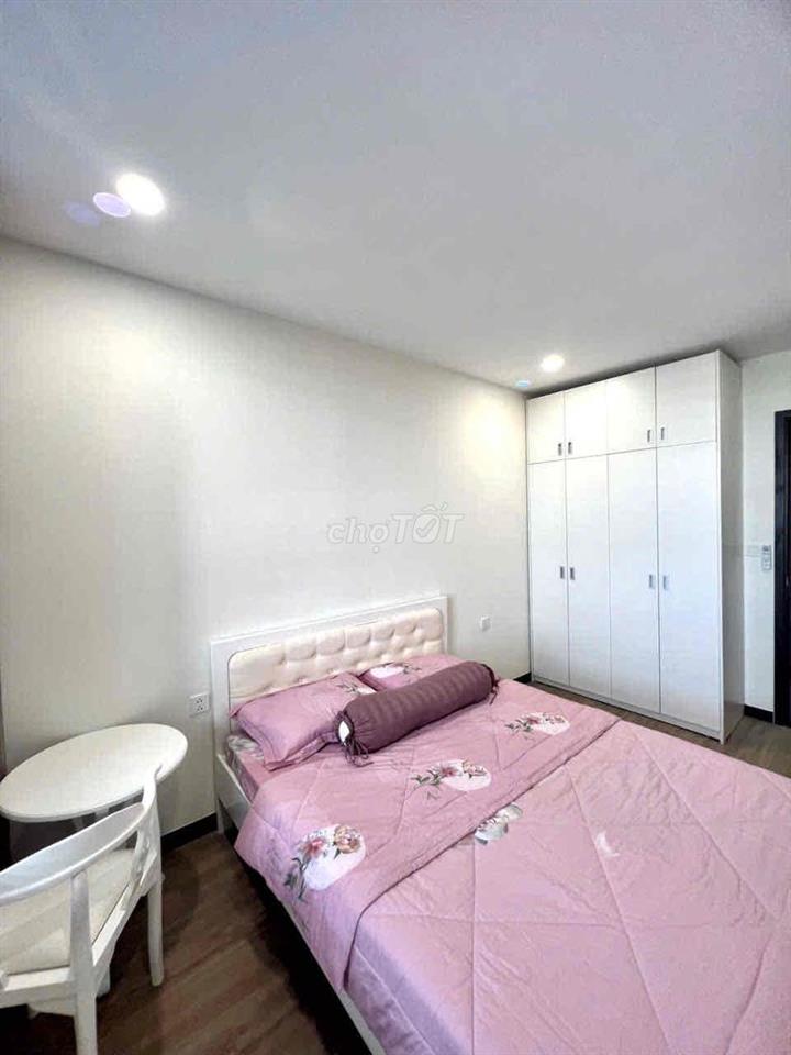 Cho thuê căn hộ 2pn 2nvs