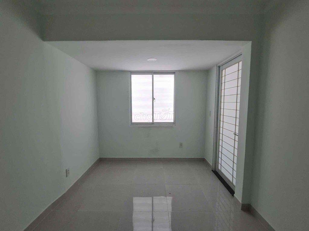 share lại 1 phòng nhà phố ehome 4