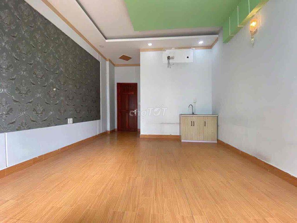 PHÒNG TRỌ STUDIOS CAO CẤP GIÁ SINH VUÊN NGAY LÀNG ĐẠI HỌC