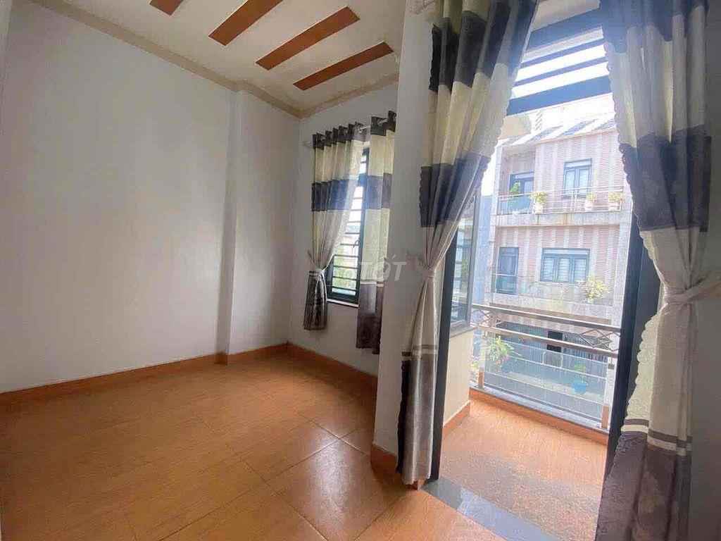 PHÒNG TRỌ STUDIOS CAO CẤP GIÁ SINH VUÊN NGAY LÀNG ĐẠI HỌC