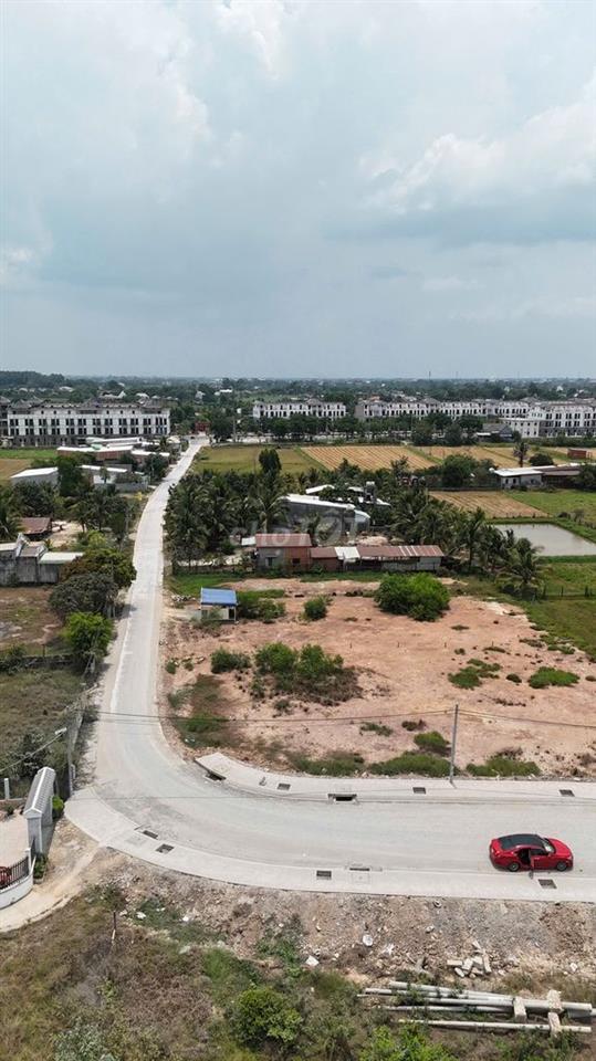 Đất FULL THỔ CƯ kế Vinhomes Hậu Nghĩa - 162,3 m2  - 2ty6