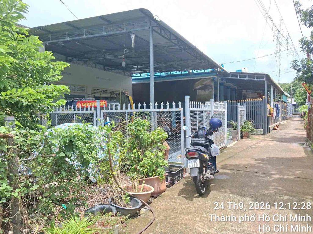 CHÍNH CHỦ BÁN NHÀ TRUNG TÂM CHỢ ĐẤT ĐỎ - CÁCH BIỂN 6km