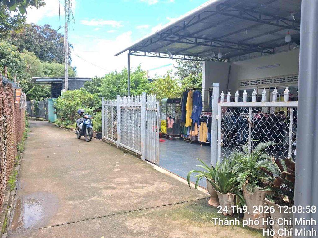 CHÍNH CHỦ BÁN NHÀ TRUNG TÂM CHỢ ĐẤT ĐỎ - CÁCH BIỂN 6km