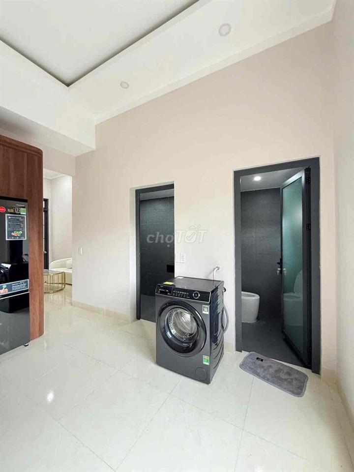 hạ giá nhà ngay khu đấu giá P.Thành Nhất