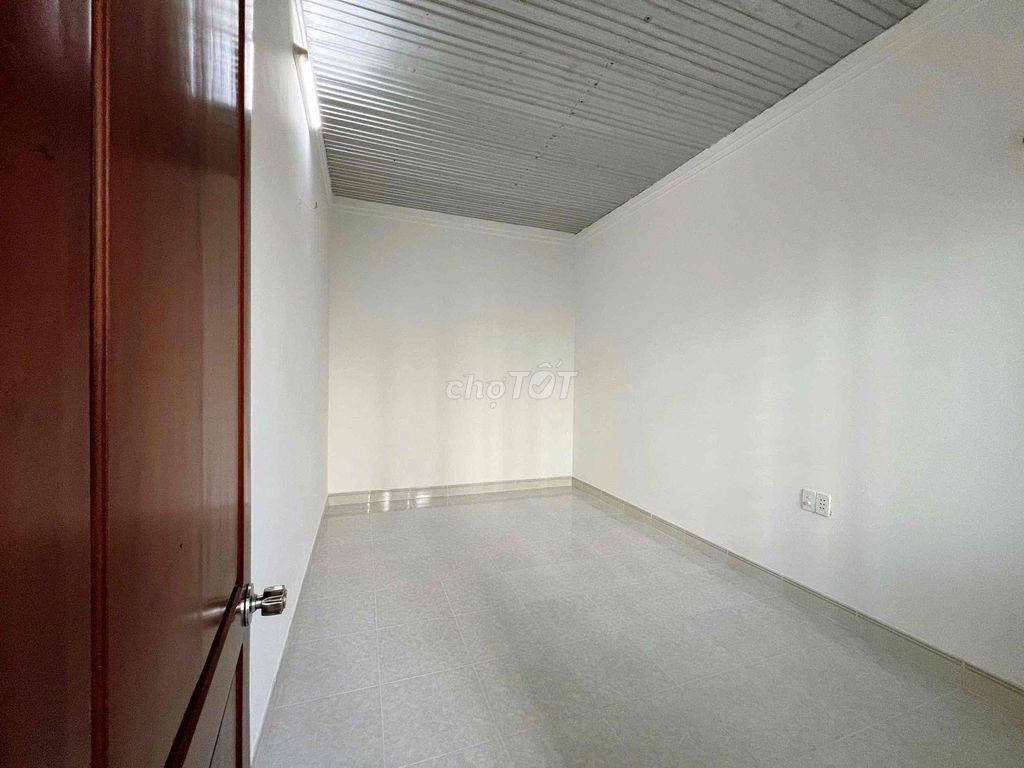 Nhà Mặt tiền Triệu Quang Phục