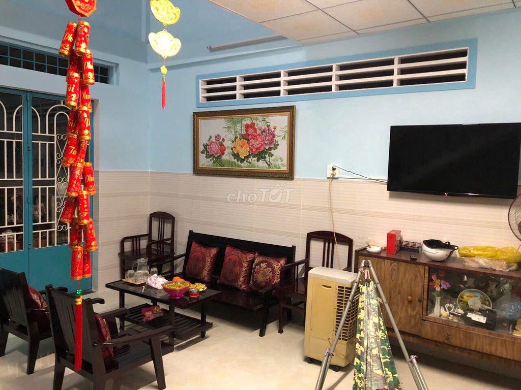 Nhà hoàn công, trung tâm ninh kiều
