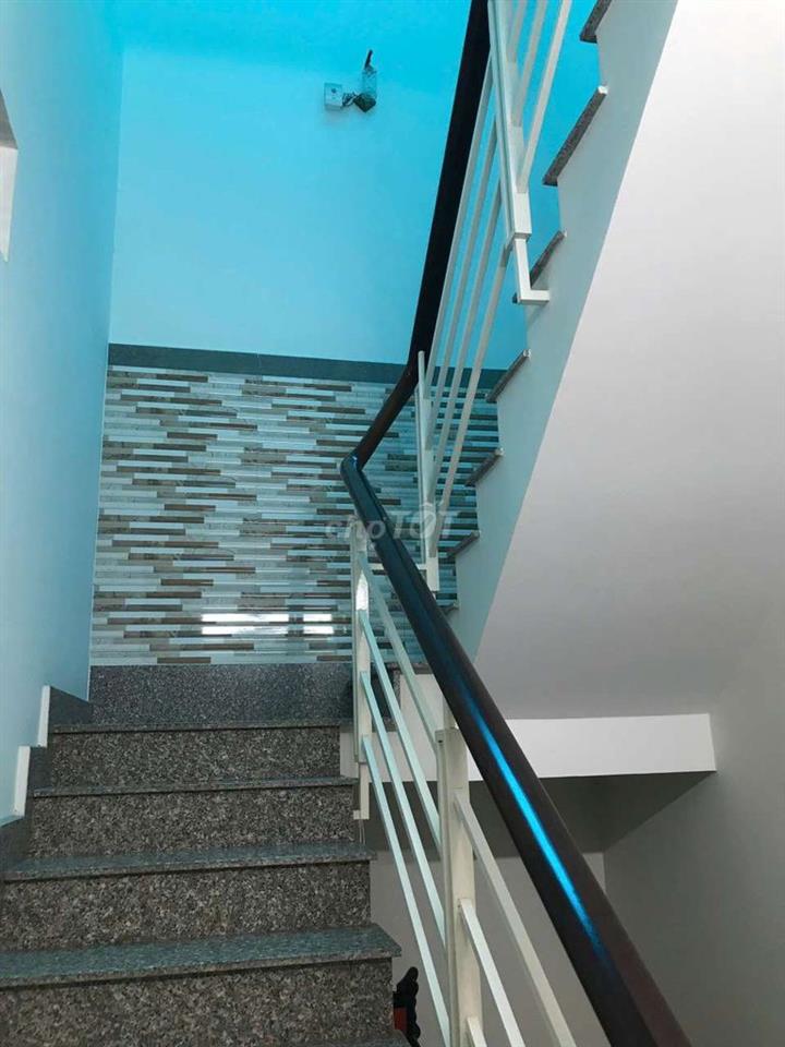 BÁN NHÀ KV GÒ VẤP 1TRỆT 2 LẦU GẦN TRƯỜNG HỌC,ĐƯỜNG PHẠM VĂN CHIÊU