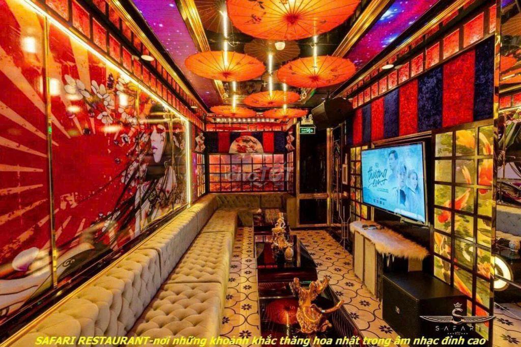 Sang nhượng Karaoke 15 phòng tại Q1