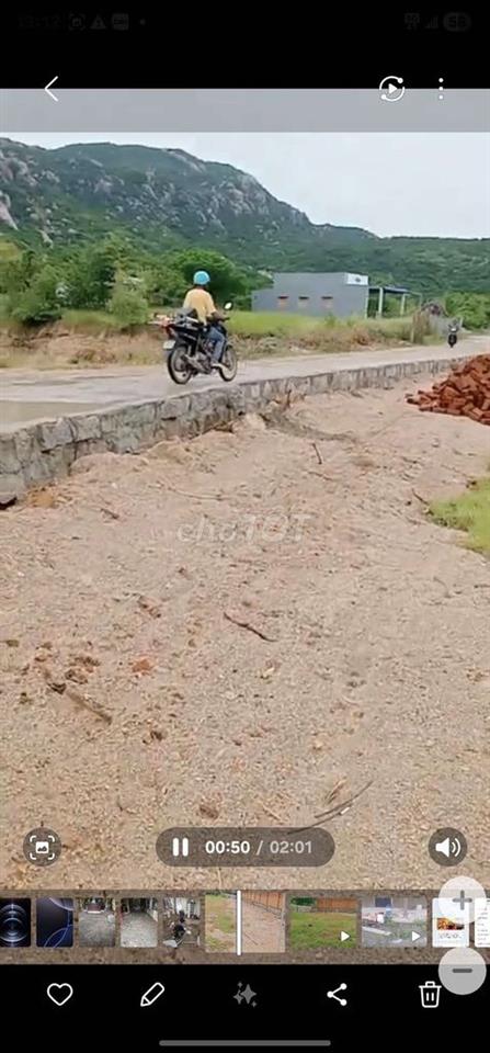 Đất mặt tiền, có nhà điện nước, ở huyện Ninh Hải, Ninh Thuận cũ.