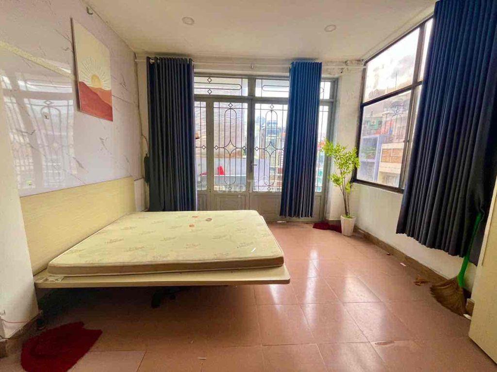 CHÍNH CHỦ CHO THUÊ PHÒNG 35M² FULL NT – BÀN CỜ, Q3