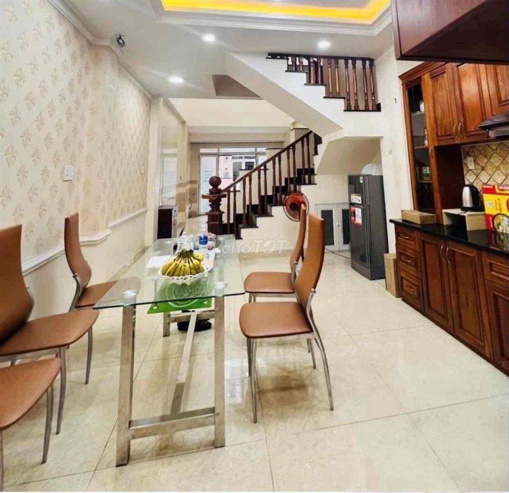 HẺM XE HƠI 6m. 4 TẦNG -💰7.9 tỉ. QL13. P. HIỆP BÌNH. SHR, Hoàn công, vu