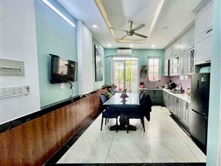 Nhà 4 tầng , hẻm 10m, 66m2, 4PN, 10.2 tỷ. Đ Hiệp Bình. sát QL13