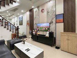 7.3 tỉ . 3 tầng khu phân lô đồng bộ. Hẻm xe hơi. QL13 Hiệp Bình.  54m2