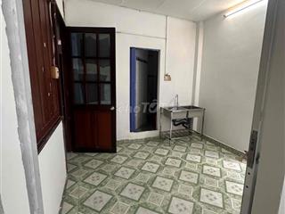 Phòng Trọ Tân Phú cửa sổ thoáng giá 2tr4