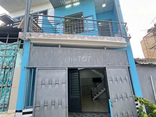 Nhà mặt tiền 1 trệt 1 lầu 450tr
