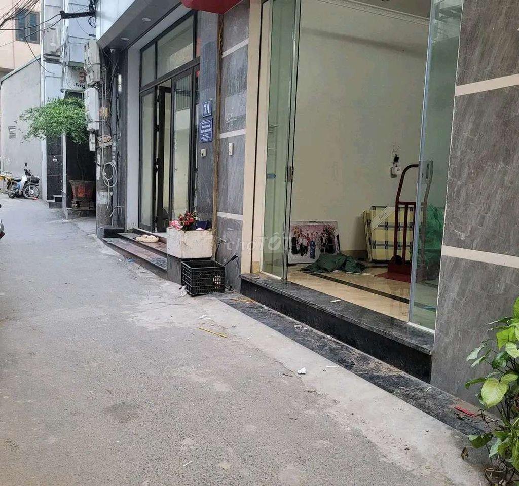 Cho thuê nhà Ô tô 7 chỗ qua nhà Kinh doanh tốt