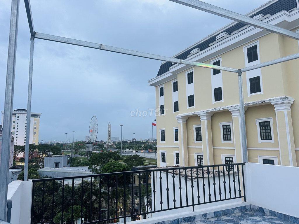NHÀ ĐẸP, TRUNG TÂM ĐÀ NẴNG, VÀI BƯỚC RA QUẢNG TRƯỞNG, NGẮM PHÁO HOA