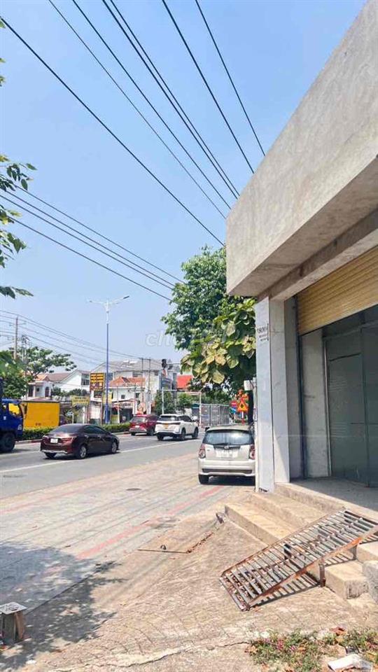 cần cho thuê nhà làm mặt bằng kinh doanh