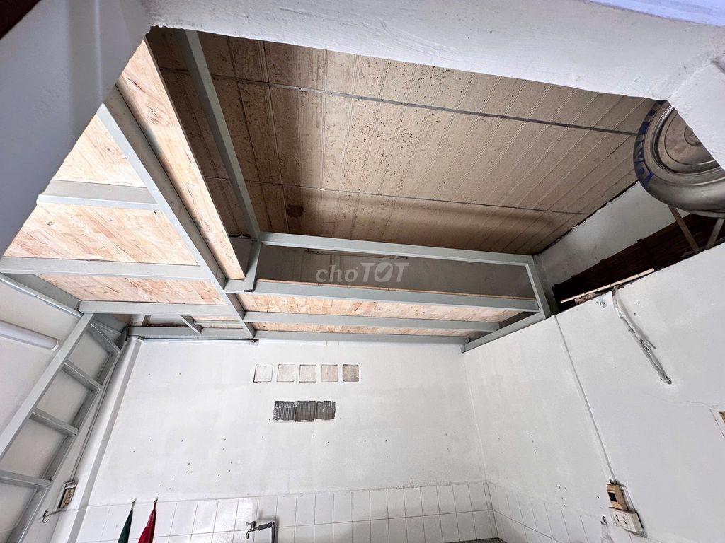 Nhà nguyên căn 84/8 Nguyễn Duy cung ,