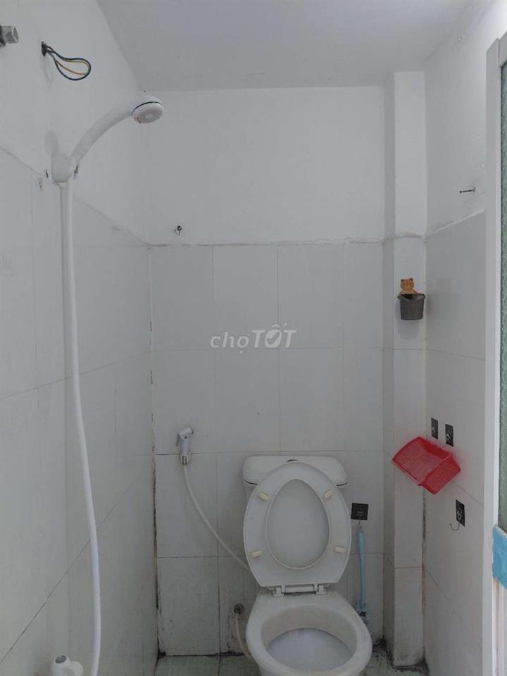 Phòng thoáng, sach, đẹp. 