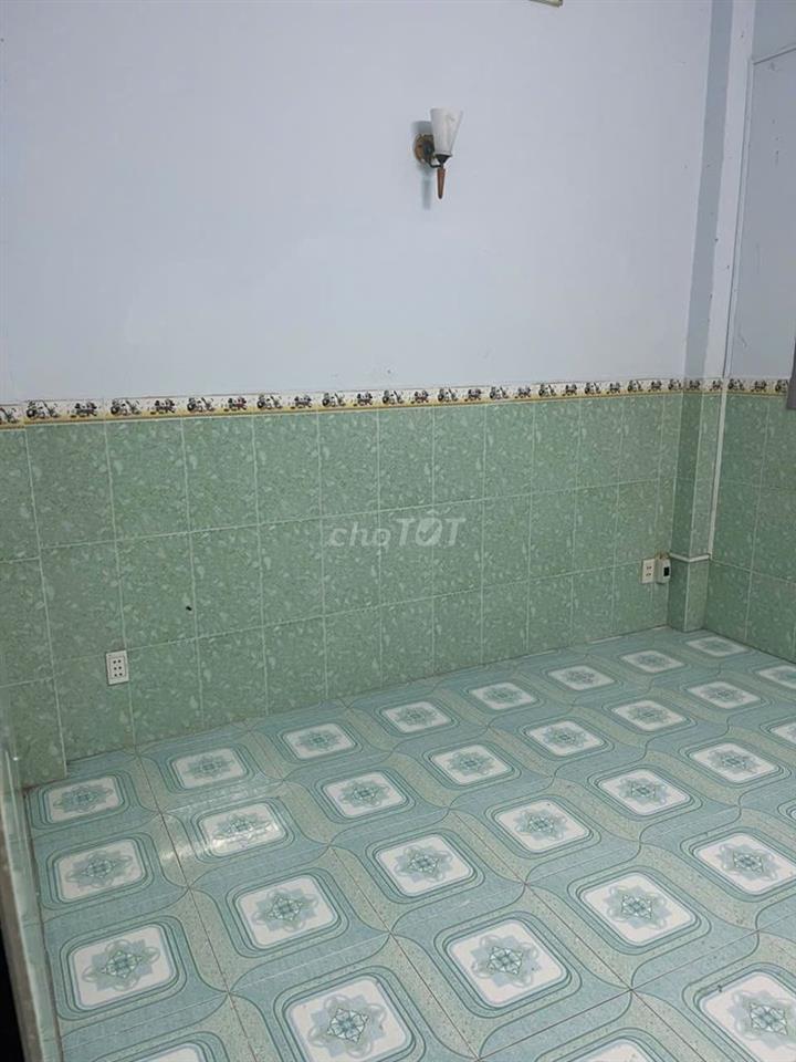Cho thuê phòng lầu 1 