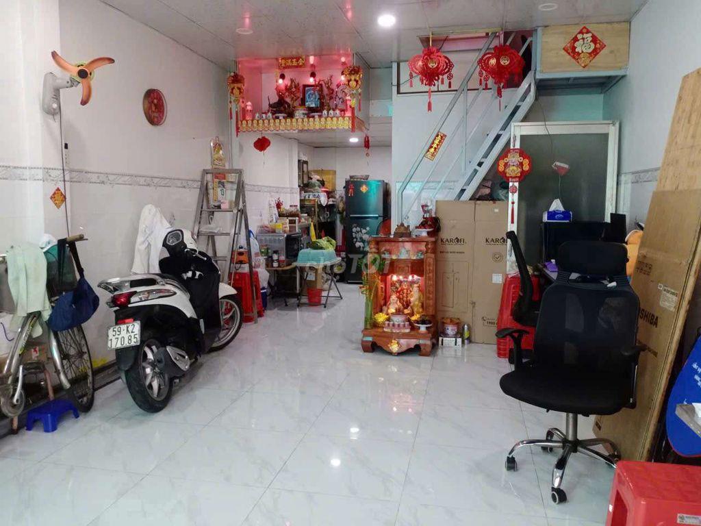 Cho thuê mặt bằng 15m2 (hẻm 1 xẹt)
