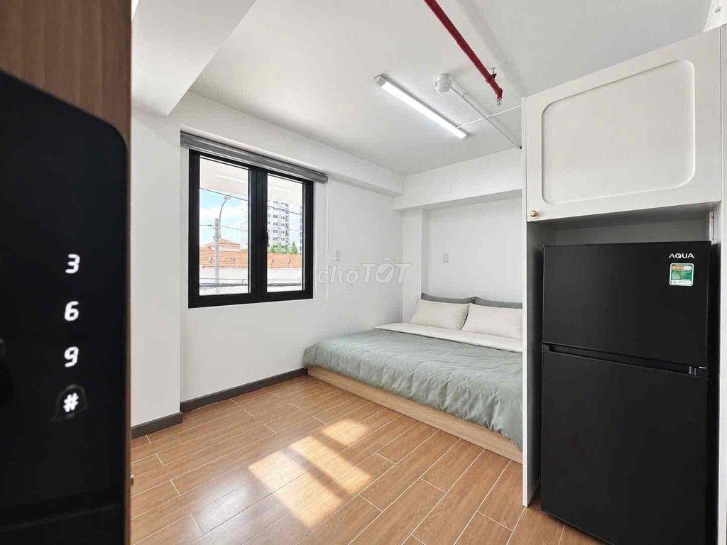 Căn hộ studio full nội thất xịn, có cửa sổ thoáng – Phan Huy Ích, Gò V