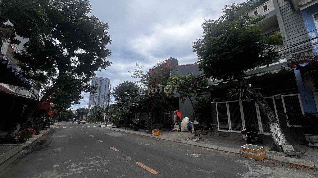 Đất Biển Sơn Trà