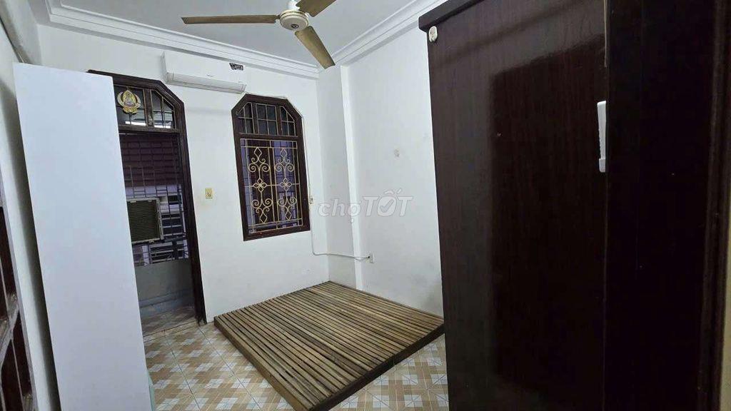 CHO THUÊ NHÀ NC THÁI THỊNH ĐỐNG ĐA 5PN 4 TẦNG FULL NT 13 TRIỆU/THÁNG