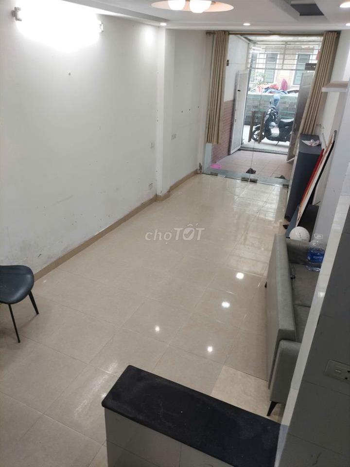 Cho thuê nhà nguyên căn ngõ 387 vũ tông phan