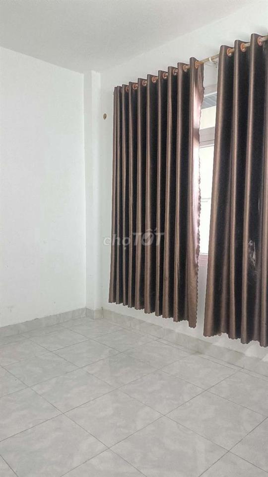 Cho thuê nguyên căn 1trệt 2 lầu 4pn mặt tiền kinh doanh