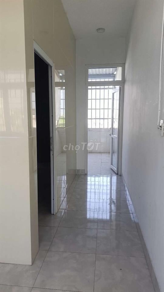 Cho thuê nguyên căn 1trệt 2 lầu 4pn mặt tiền kinh doanh