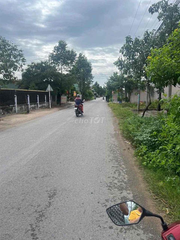 cần tiền bán gấp em cắt lỗ 400 triệu