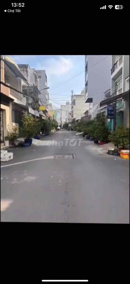 giáp Phú Lâm Q6 và khu Bình Phú  DT: 4m x 12,5m - DTCN: 45m² - Sàn: 91