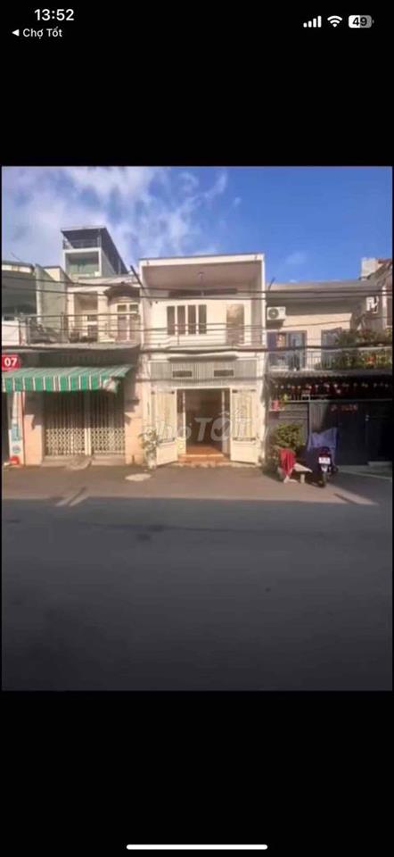 giáp Phú Lâm Q6 và khu Bình Phú  DT: 4m x 12,5m - DTCN: 45m² - Sàn: 91