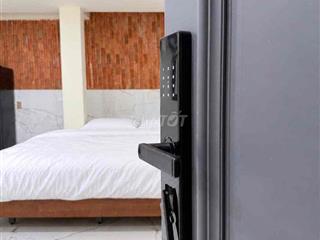 KHAI TRƯƠNG CHDV FULL NỘI THẤT NGAY VÒNG XOAY NGÃ 6 CỘNG HOÀ