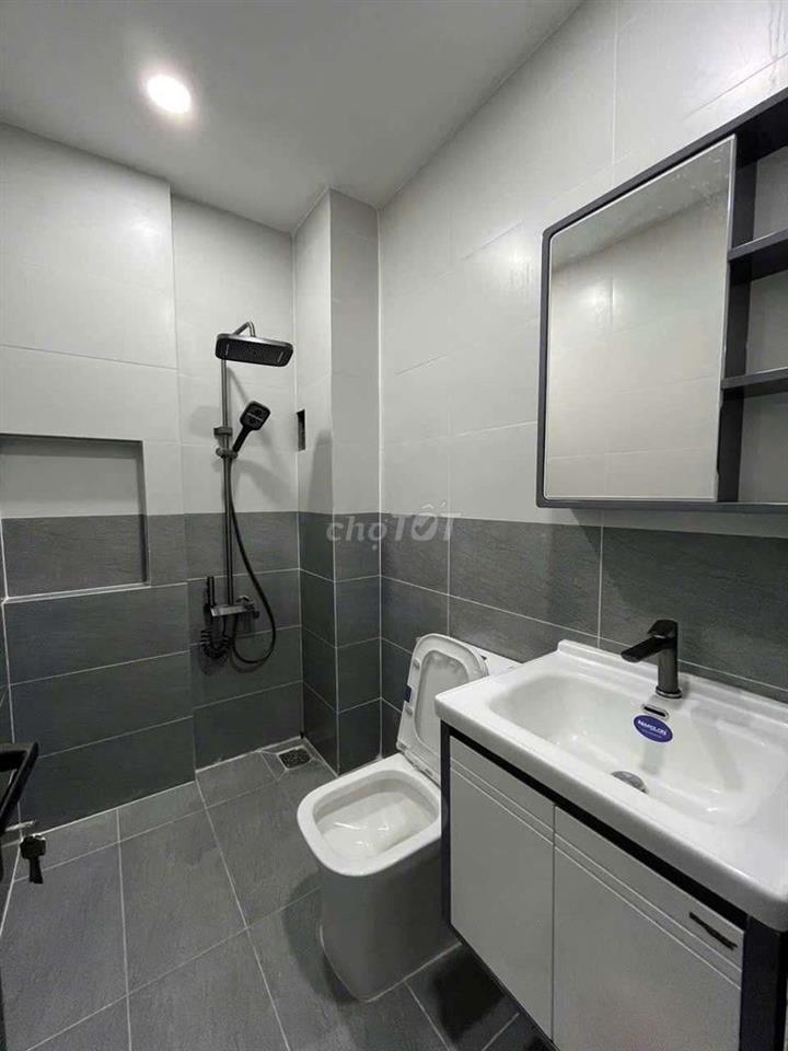 CHO THUÊ NHÀ MBKD - LƯƠNG THẾ VINH - TÂN PHÚ - 28TRIEU - 400M2 - 2 MT