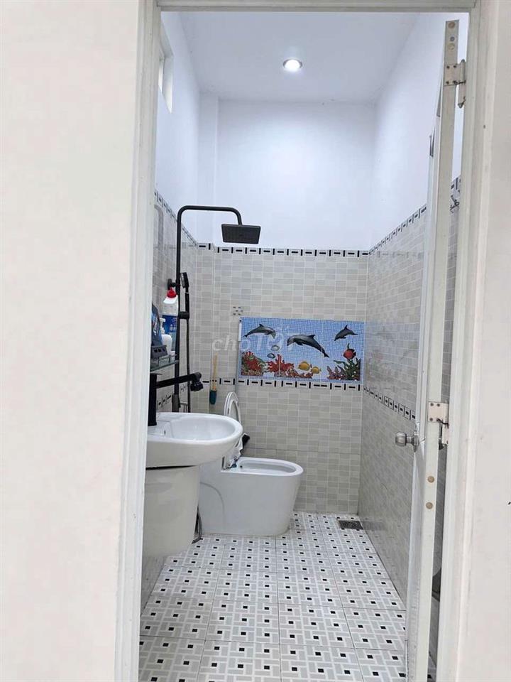 CHO THUÊ NHÀ 38 AO ĐÔI, BÌNH TÂN, 14 TRIỆU, 3PN, FULL NỘI THẤT 