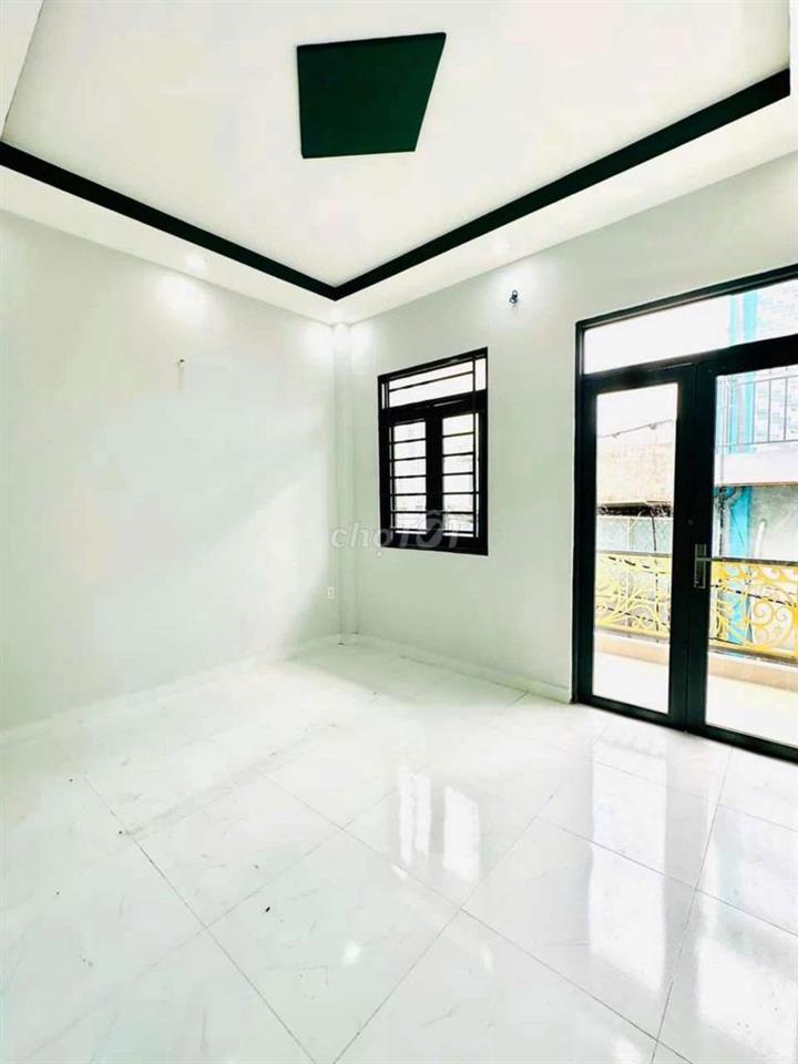 CHO THUÊ NHÀ 634 TỈNH LỘ 10 - 8.5TRIEU - 2PN - HẺM 3 GÁC