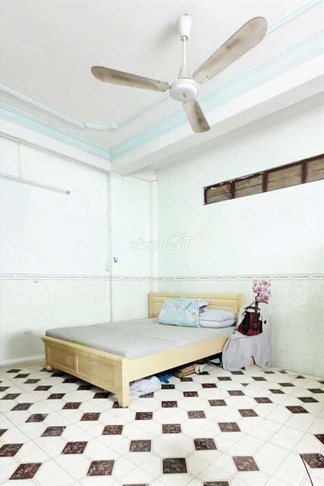 CHO THUÊ NHÀ MẶT TIỀN KD, TRẦN HƯNG ĐẠO, TÂN PHÚ,5×22M, 23TRIEU