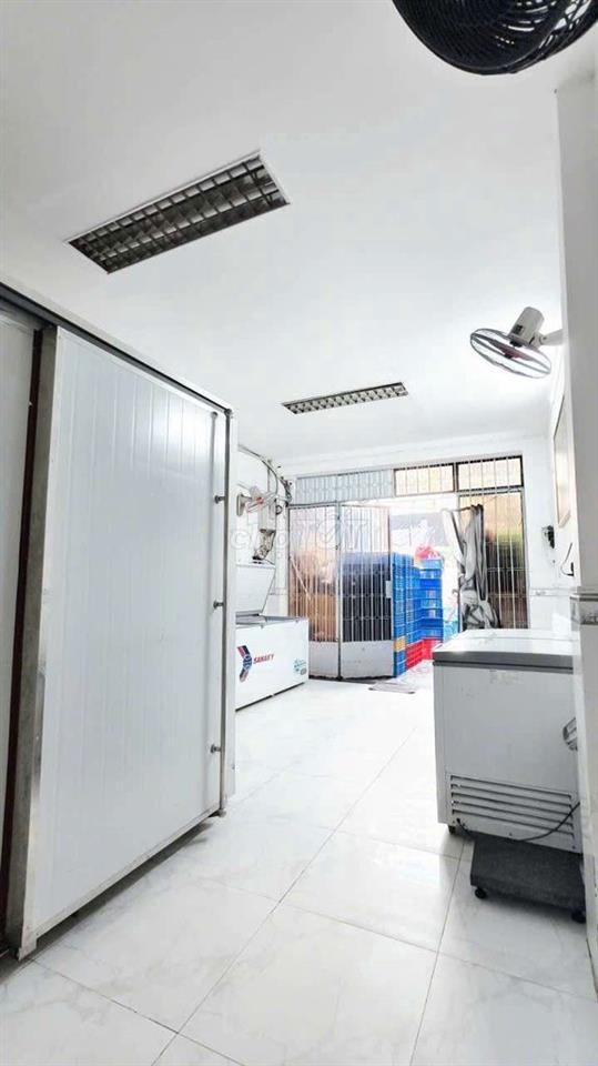 CHO THUÊ NHÀ MẶT TIỀN KD, TRẦN HƯNG ĐẠO, TÂN PHÚ,5×22M, 23TRIEU